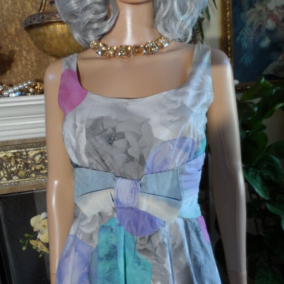 Moschino Cheap&chic Gray Multi Rose Print Sheath Dress w/Front Bow Detail Size 8 - Picture 7 of 16